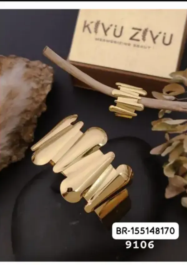 Gold_Metal_Hair_Clip_for_Women