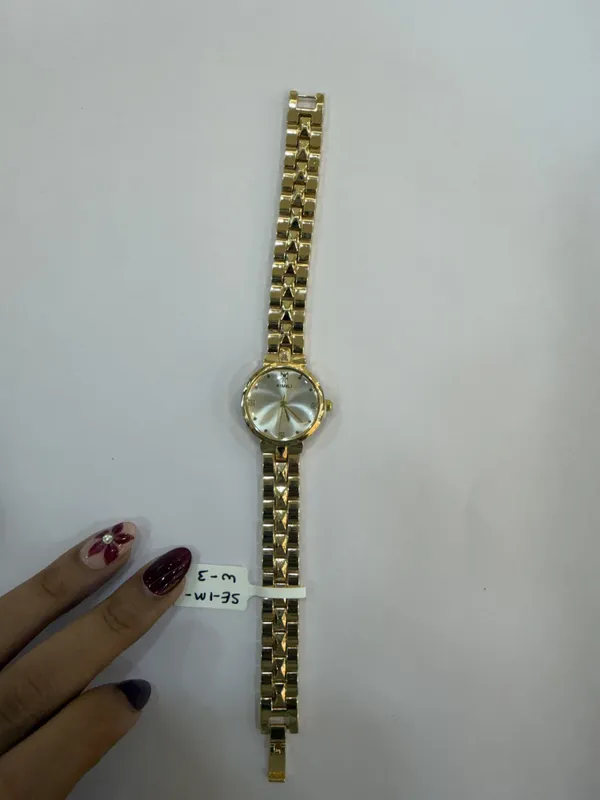Gold_Tone_Metal_Analog_Watch_for_Women