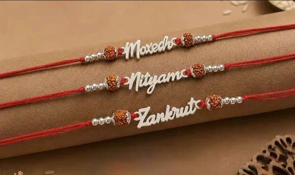 Red_Thread_Personalized_Rakhi_Set_for_Brothers