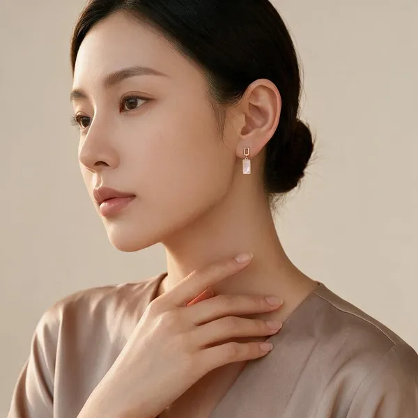 Gold_Tone_Rectangular_Drop_Earrings_For_Women