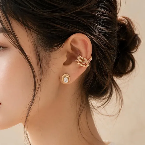 Gold_Tone_Ear_Cuff_And_Stud_Earrings_For_Women