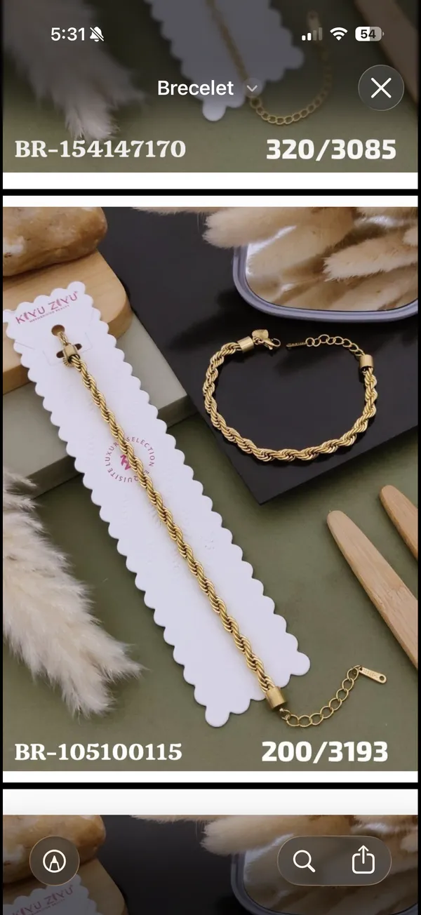 Gold_Tone_Twisted_Chain_Bracelet_for_Women