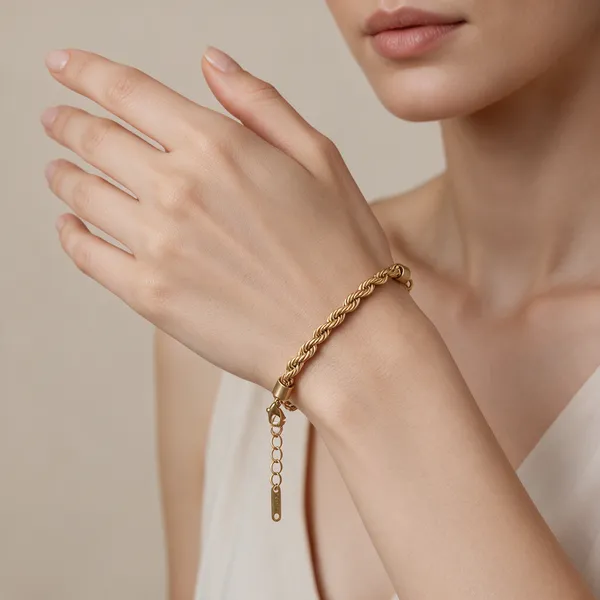 Gold_Tone_Twisted_Chain_Bracelet_For_Women