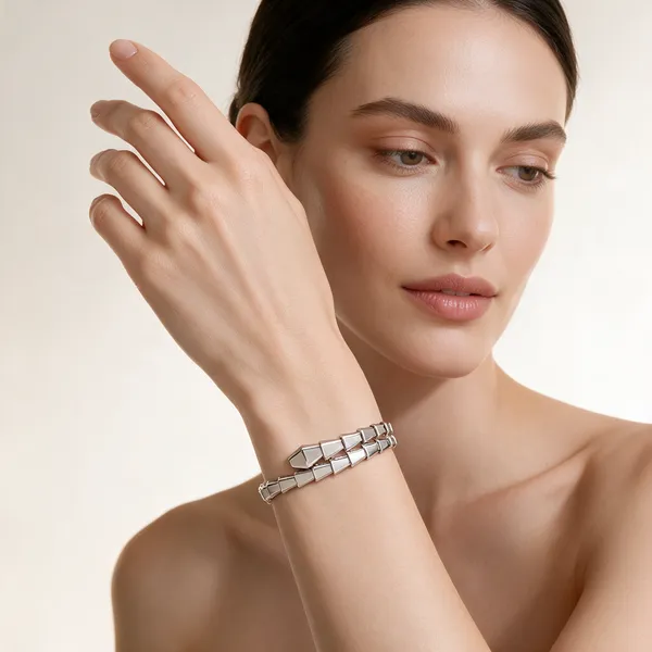 Silver_Tone_Segmented_Link_925_Silver_Bracelet