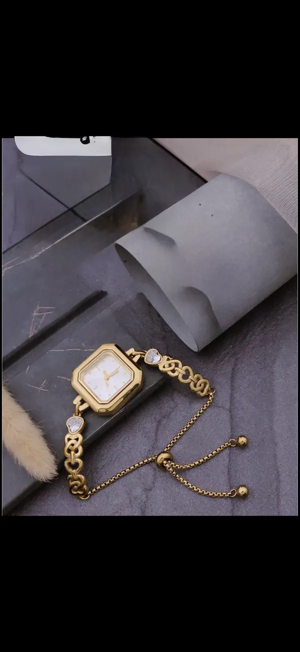 Gold_Tone_Square_Bracelet_Watch_for_Women