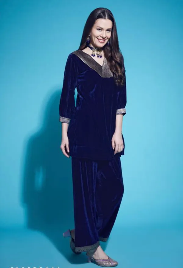 Blue_Women_Beautiful_Velvet_Kurta_With_Bottomwear_For_Women