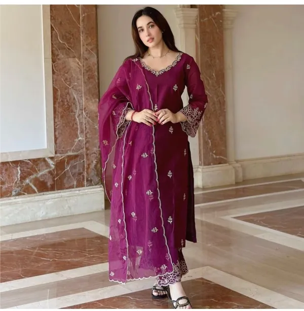 Purple_Viscose_Rayon_Embroidered_Straight_Kurta_Set_For_Women