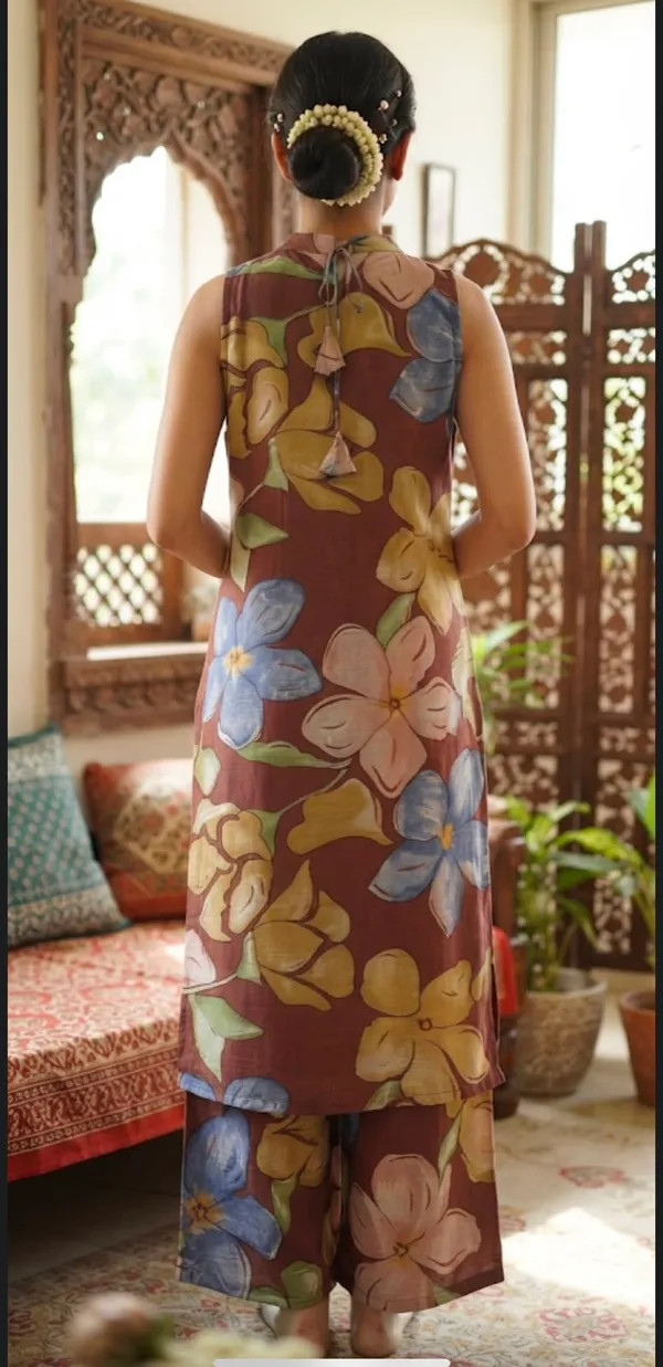 Brown_Soft_Silk_Floral_Print_Sleeveless_Kurta_Set_For_Women