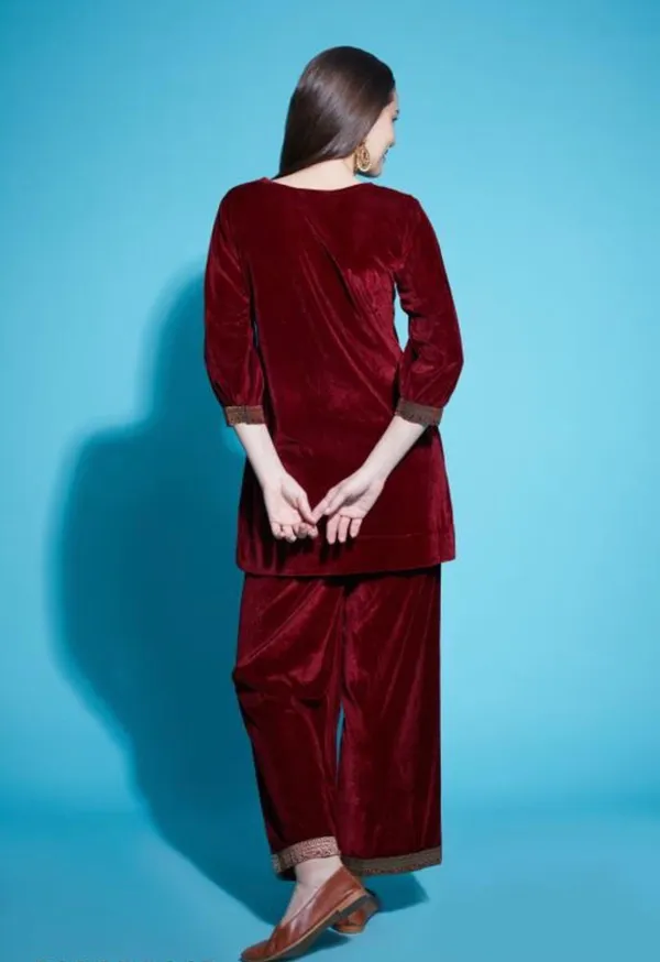 Maroon__Women_Beautiful_Velvet_Kurta_With_Bottomwear_For_Women