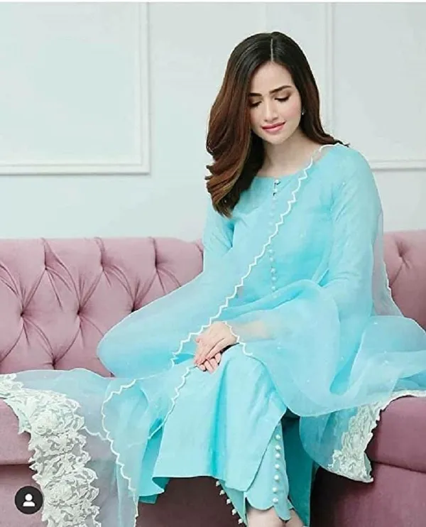 DD's_creation_Women_Kurta_Pant_Attached_Dupatta_Set_()