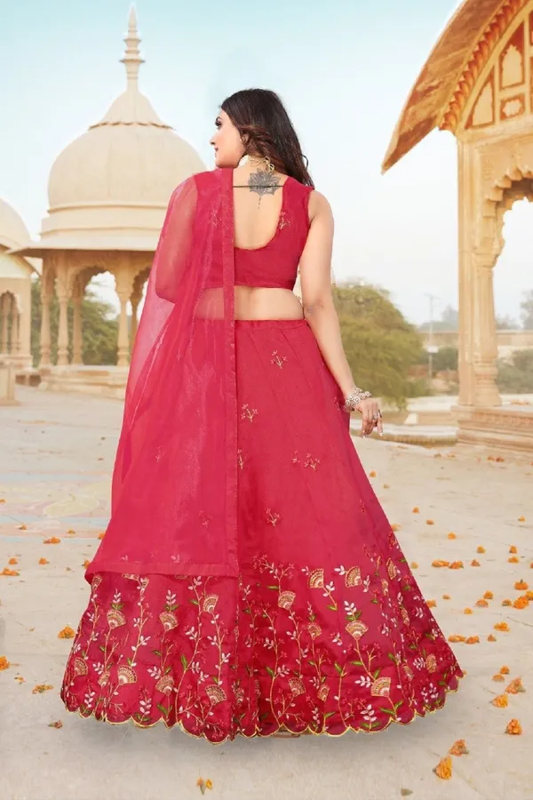Aatvi_Embroidered_Semi_Stitched_Lehenga_Choli_Red