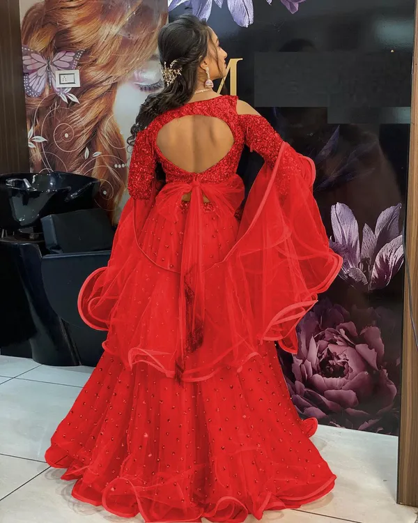 Mert_India_Embellished_Semi_Stitched_Lehenga_Choli_(Red)