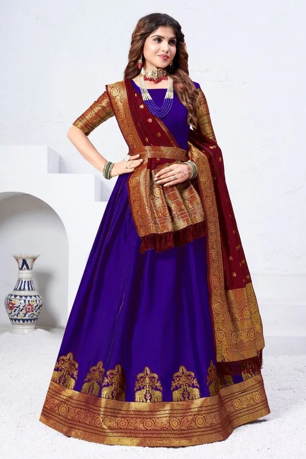 Aatvi_Embellished_Semi_Stitched_Lehenga_Choli_(Purple)
