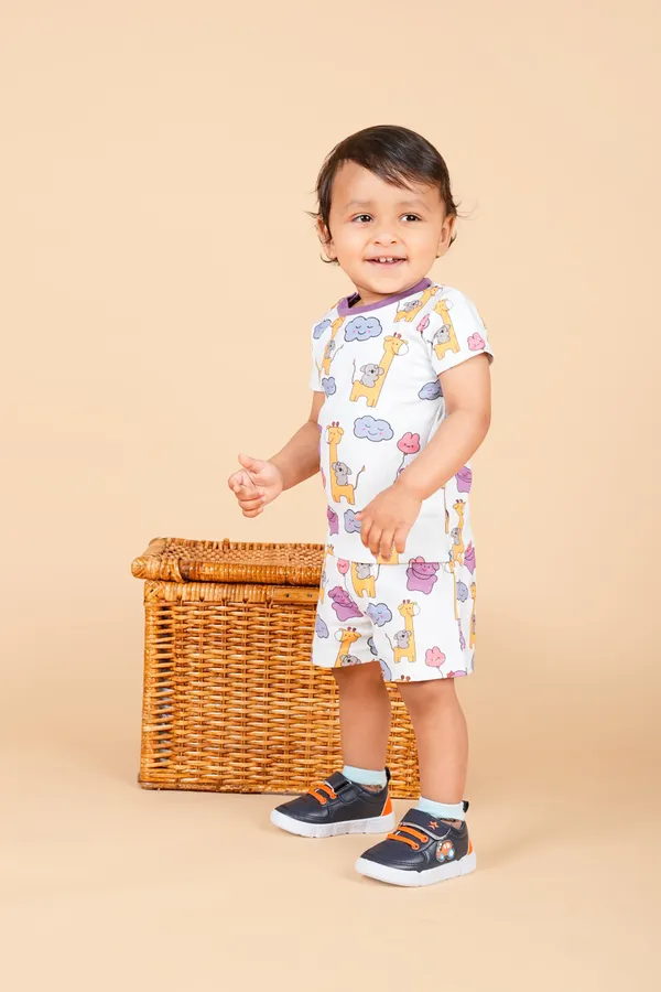 Teddytot_Interlock_Giraffe_Digital_Print_Organic_Cotton_T_Shirt_Shorts_Set