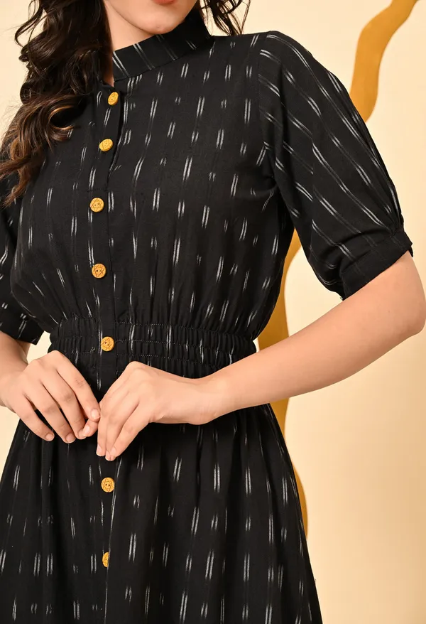 Black_Butti_Elasticated_Midi_Dress