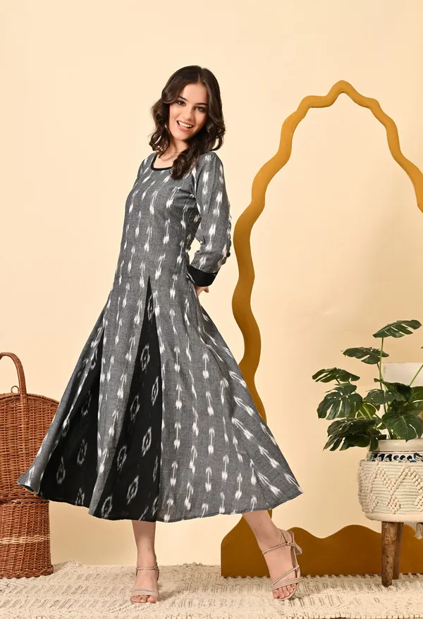Achromatic_Kali_Dress