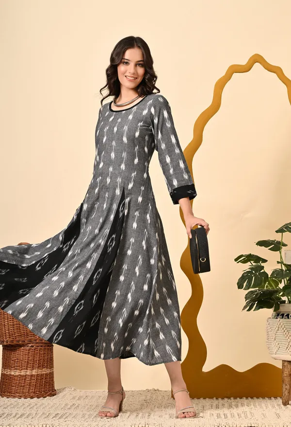 Achromatic_Kali_Dress