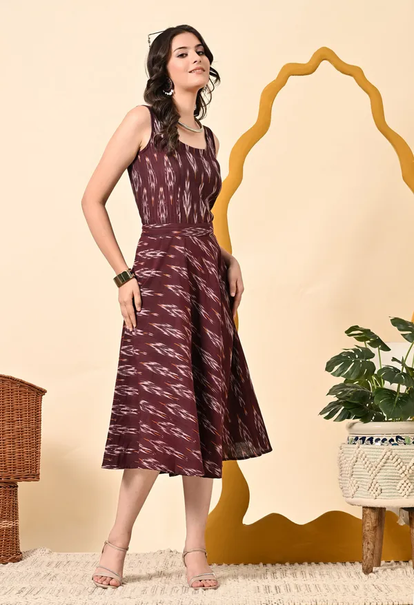 Royale_V_Dress