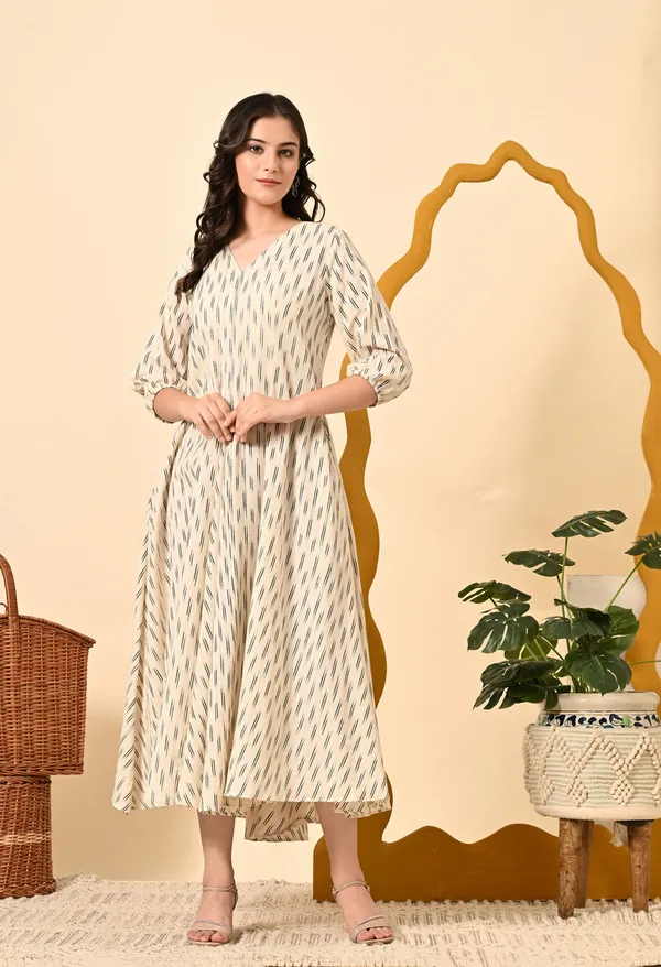 Royale_Viii_Dress