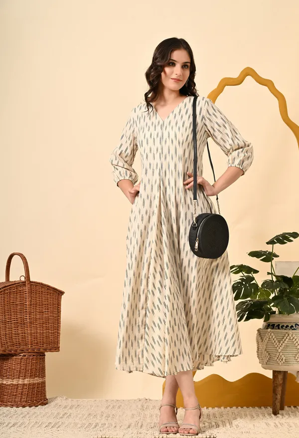 Royale_Viii_Dress