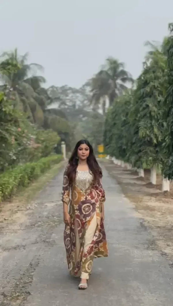 Gotta_Patti_Toke_With_Amara_Patchwork_Print_Kurta_Set