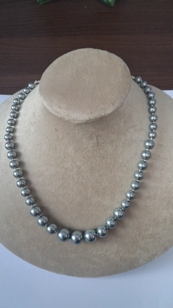 Traditional_Pearl_Necklace