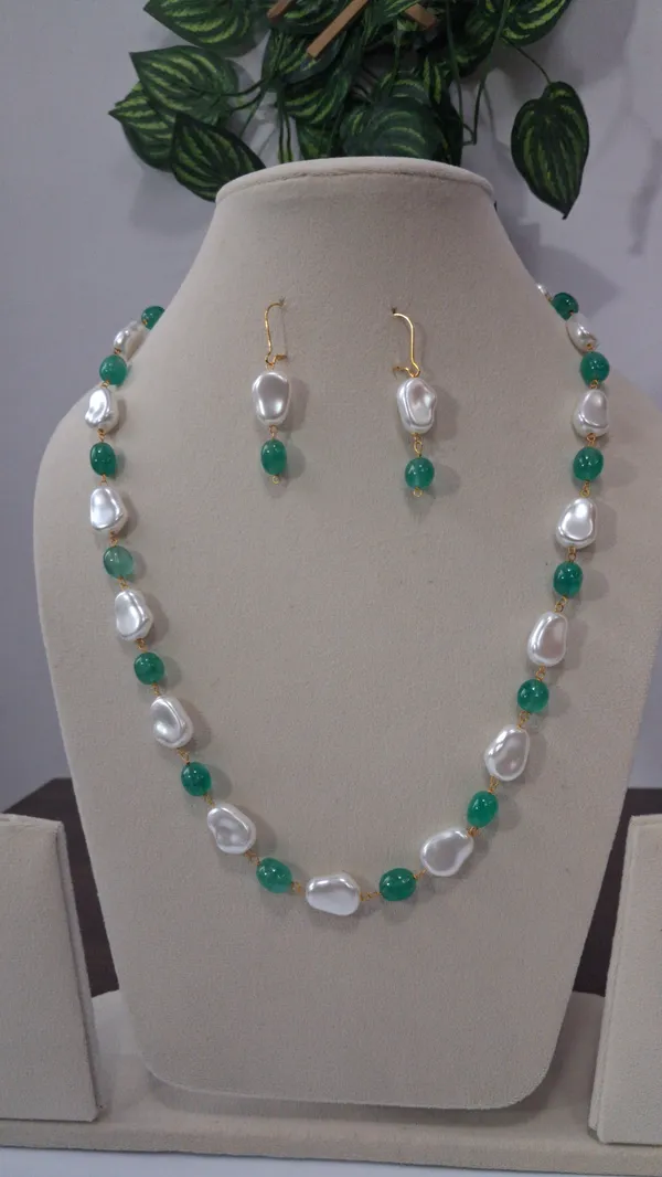Classic_Natural_Stone_Necklace