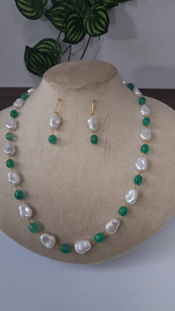 Classic_Natural_Stone_Necklace