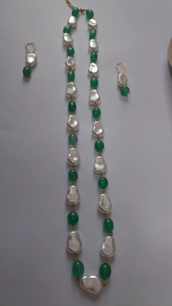 Classic_Natural_Stone_Necklace