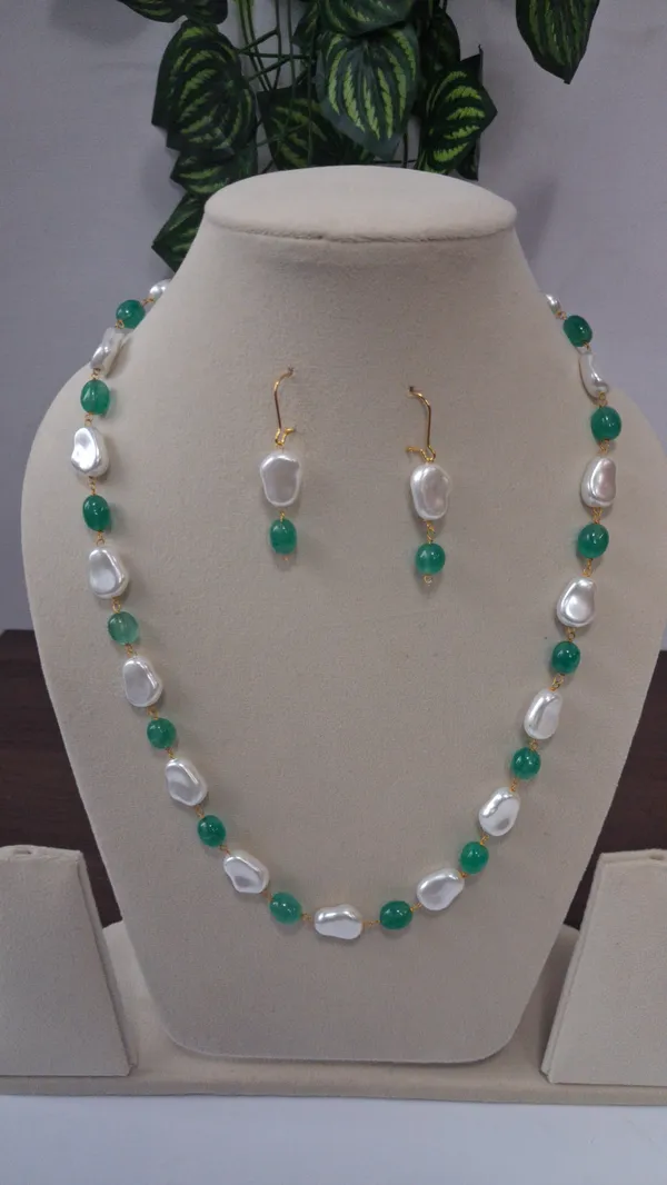 Classic_Natural_Stone_Necklace