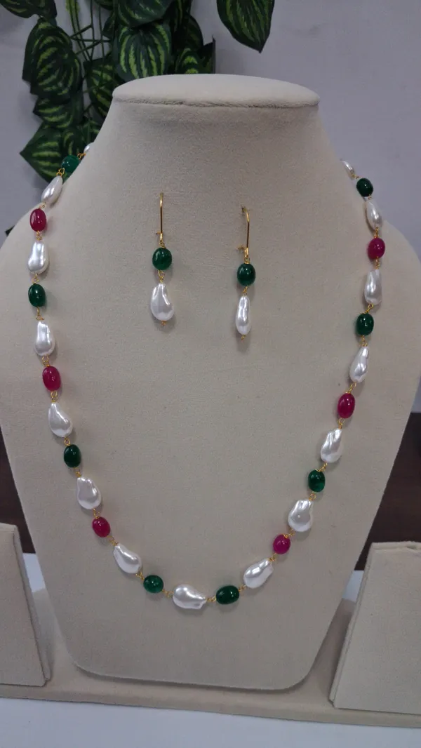 Stylish_Natural_Stone_Necklace