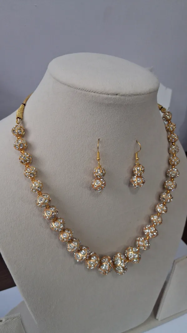 Designer_Zircon_Beaded_Necklace