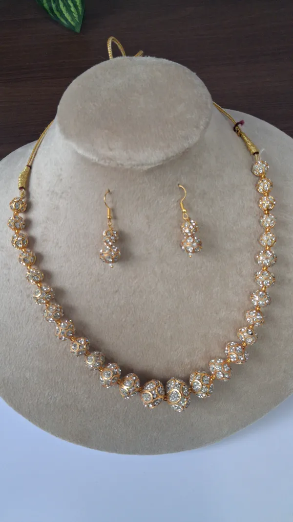 Designer_Zircon_Beaded_Necklace