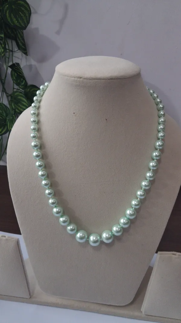 Minimal_Pearl_Chain_Necklace