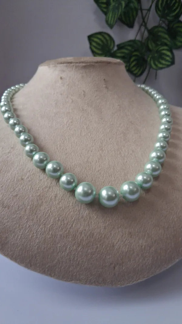 Minimal_Pearl_Chain_Necklace
