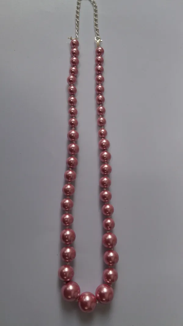 White_And_Gold_Pearl_Beads_Brass_Chain_Strand_Necklace_For_Women