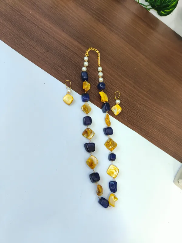 Traditional_Natural_Quartz_Pearl_Necklace