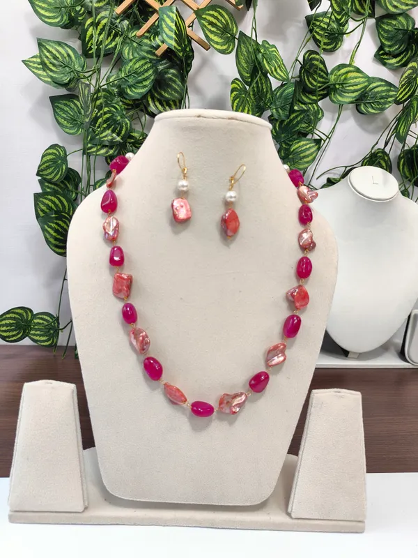 Statement_Natural_Quartz_Pearl_Necklace