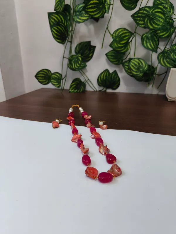 Statement_Natural_Quartz_Pearl_Necklace