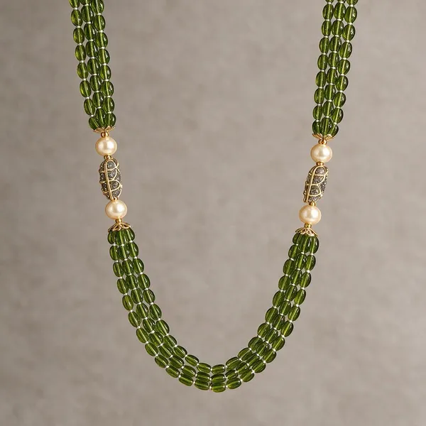 Gold_And_White_Hydro_Quartz_Zirconia_Pearl_Beaded_Necklace_For_Women
