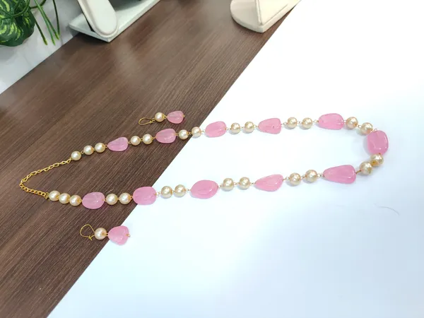 Classic_Natural_Quartz_Pearl_Necklace