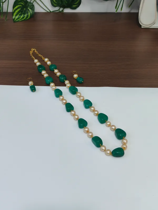 Designer_Natural_Quartz_Pearl_Necklace