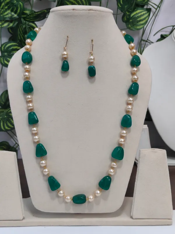 Designer_Natural_Quartz_Pearl_Necklace