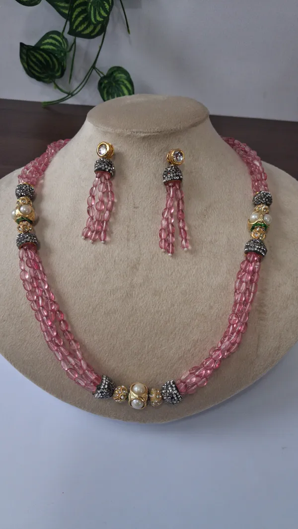 Classic_Hydro_Quartz_Pearl_Beaded_Necklace