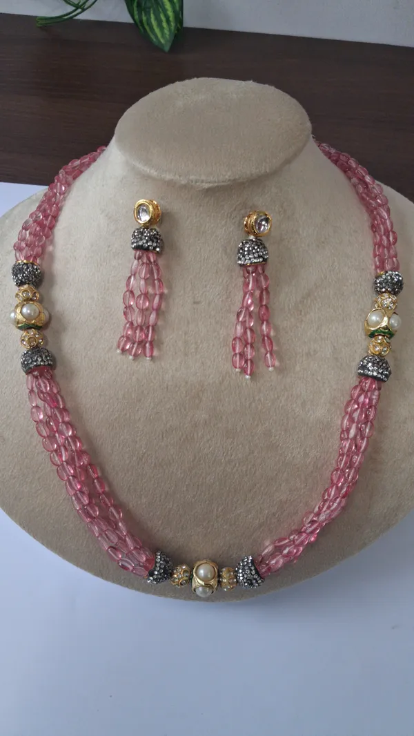 White_Hydro_Quartz_Pearl_Brass_Beaded_Necklace_For_Women