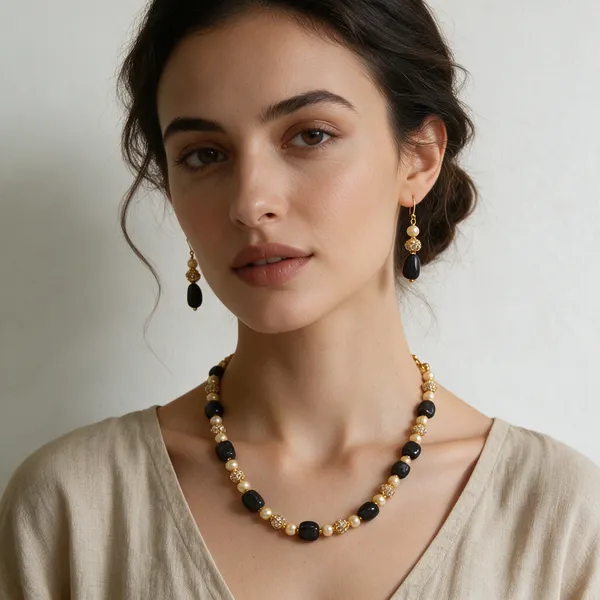 Gold_Multicolor_Quartz_Brass_Cubic_Zirconia_Pearl_Beaded_Necklace_For_Women