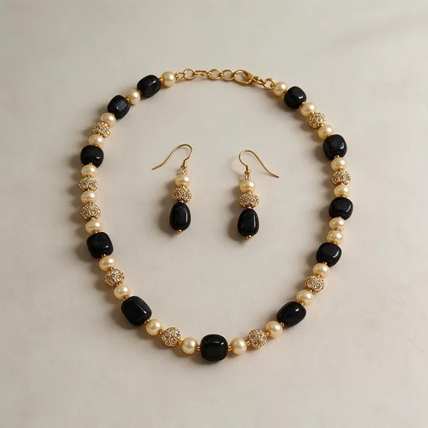 Gold_Multicolor_Quartz_Brass_Cubic_Zirconia_Pearl_Beaded_Necklace_For_Women