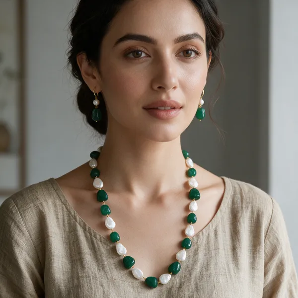 Gold_White_Quartz_Mother_Of_Pearl_Brass_Necklace_For_Women