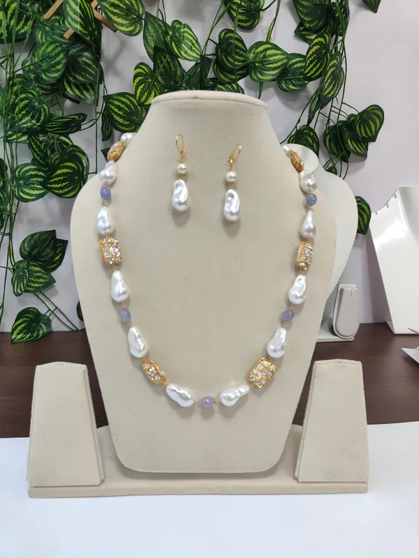 Traditional_Natural_Stone_Pearl_Necklace