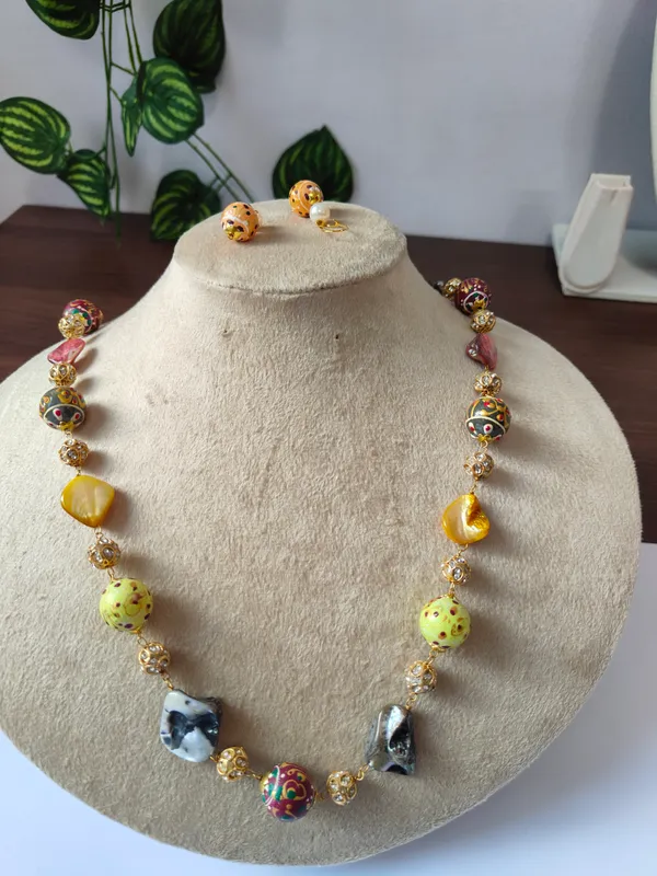 Designer_Pearl_Deco_Beaded_Necklace